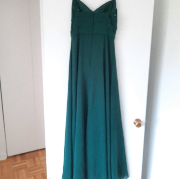 Dark green dress, size 8 - Picture 2 of 4